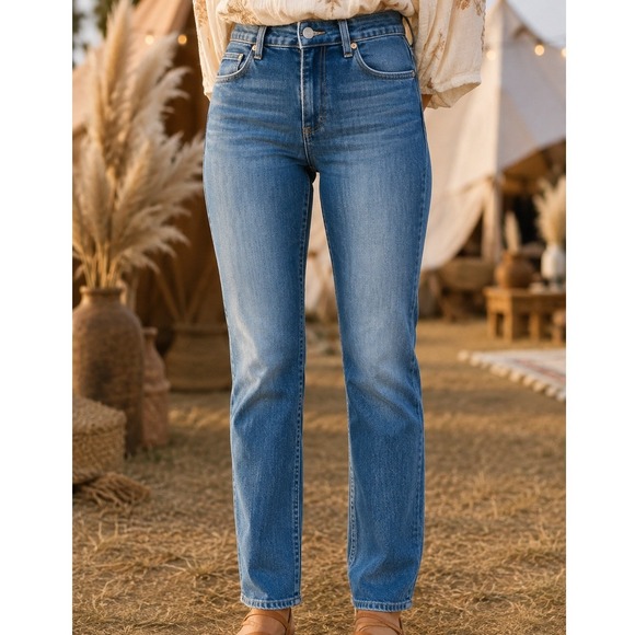 PAIGE Denim - Paige Hoxton slim High Rise Straight Leg Jeans Medium Wash Raw Hem Size 24